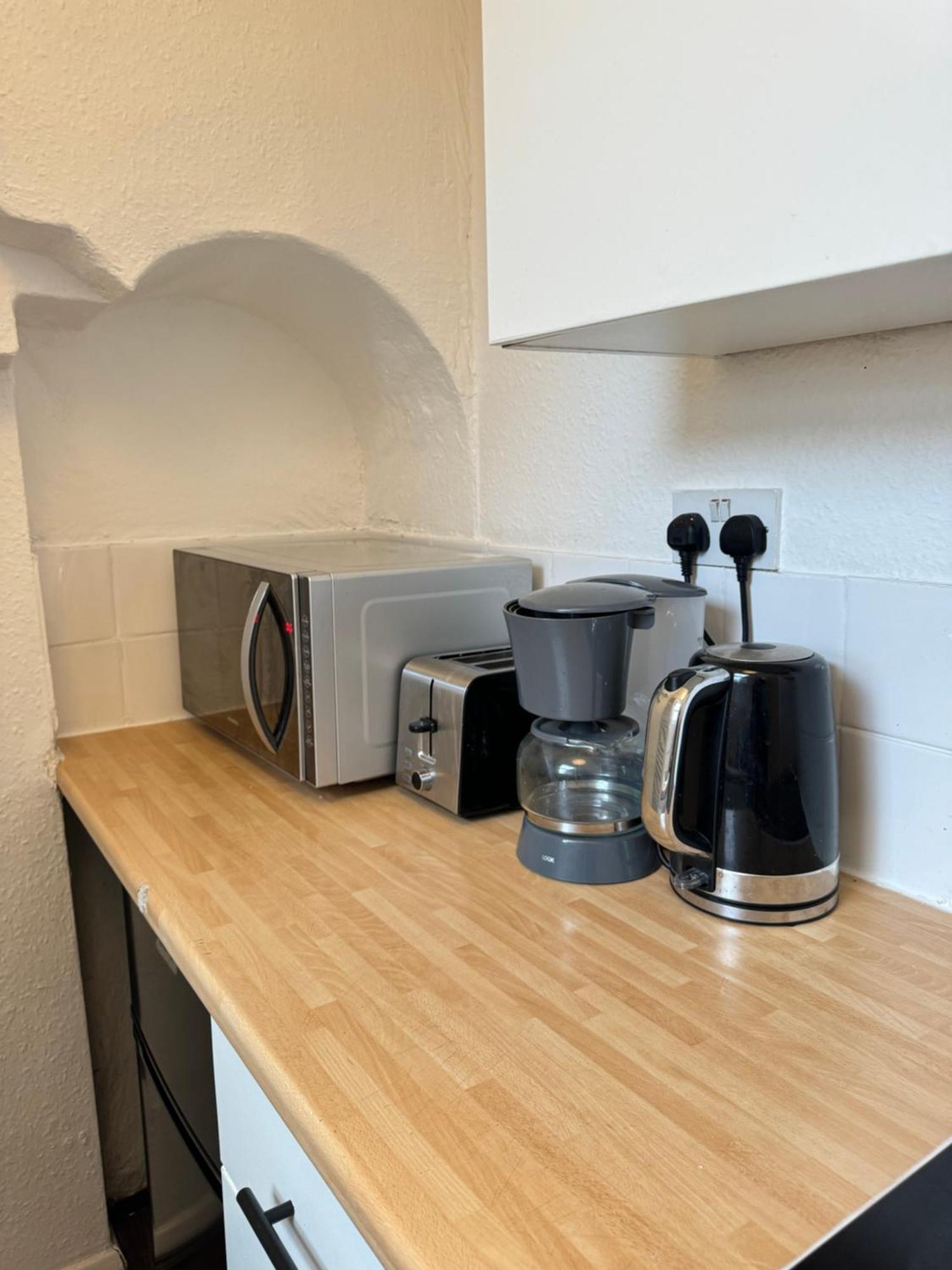 2 Bed Apt Sofa Bed Up To 6 런던 외부 사진